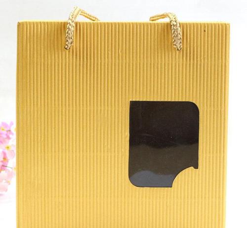 首页 供应产品 丽水市乐印包装制品有限公司 彩瓦手信礼盒(黄色,红色